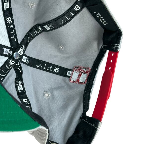 New Era 9Fifty Hat Cap Chicago Bulls NBA Windy City Hardwood Classics Snapback - Picture 10 of 13